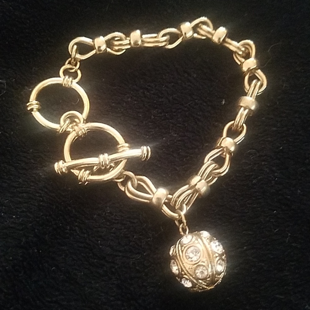 Faux gold and link bracelet with rhinestones